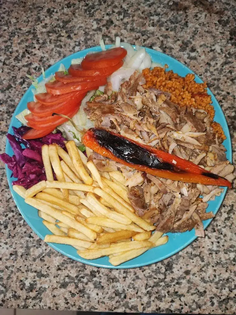 Menu_Restaurant A.V Place_Trilport_image_3