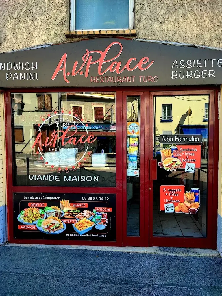 Restaurant A.V Place_Trilport_slider_image_1