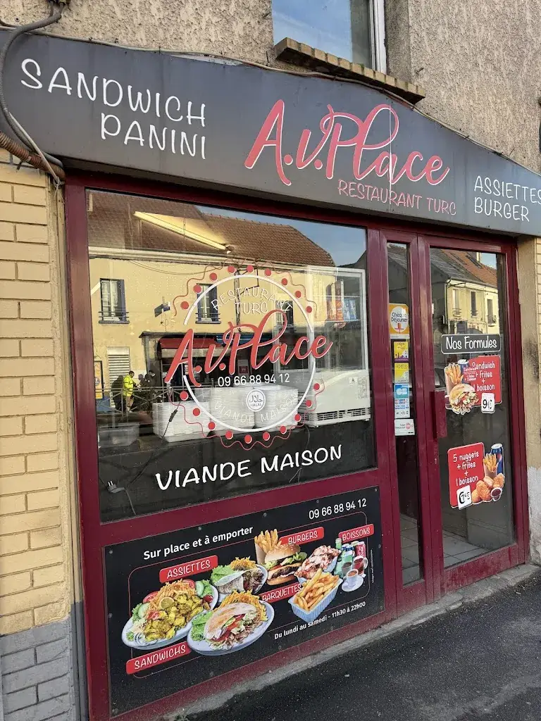 Restaurant A.V Place_Trilport_slider_image_3