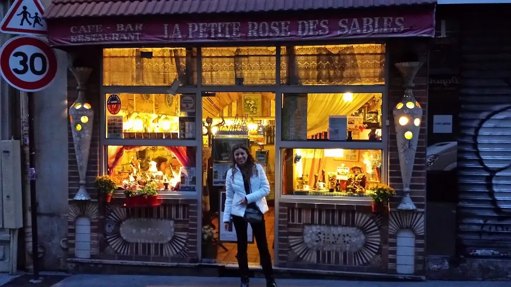 La Petite Rose des Sables restaurant in Paris