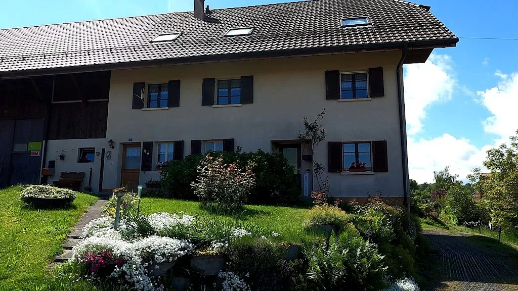 burri's farm_Cordast_slider_image_3