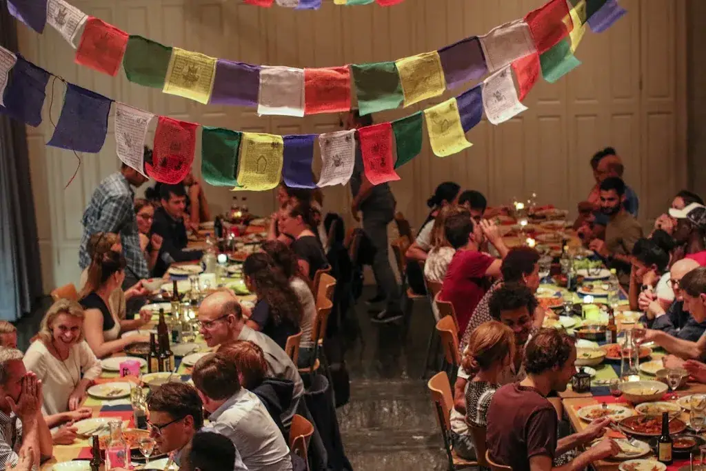 About Us!_Zürich_slider_image_2