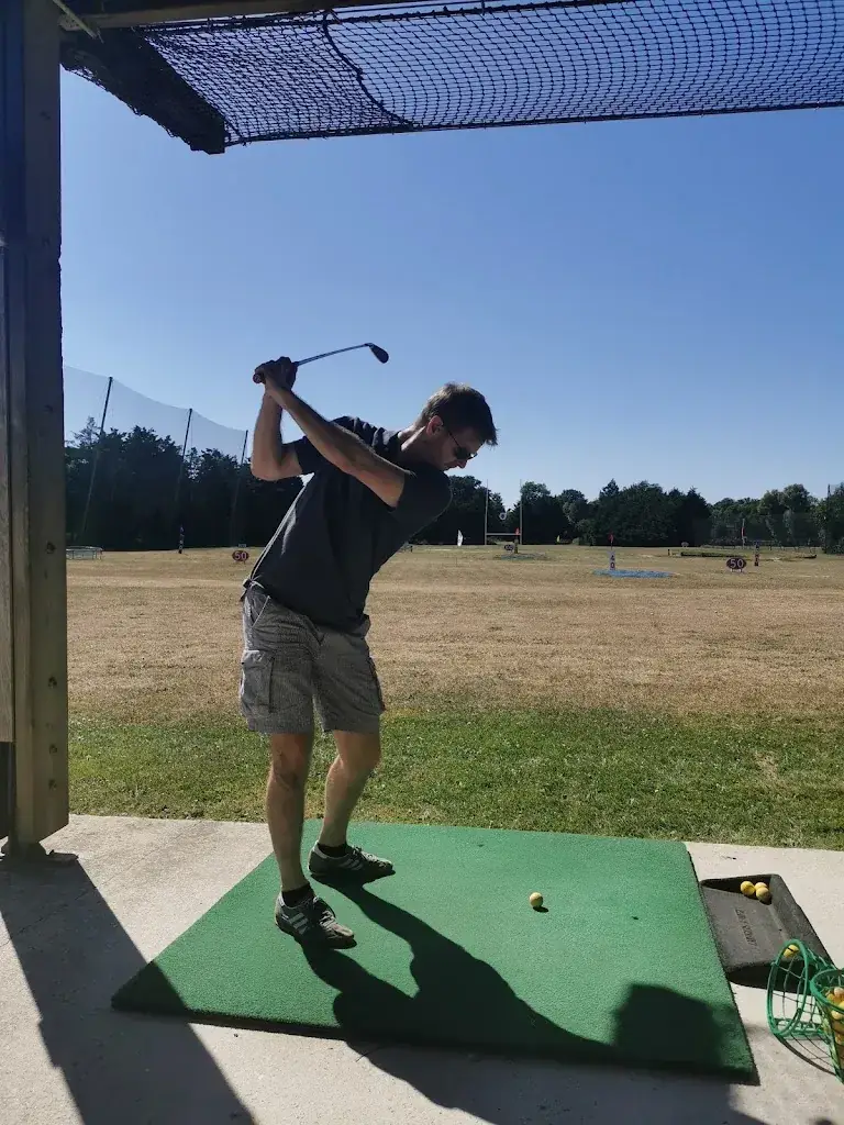 klara shehu_Le Swing_Vaucresson_Bewertung