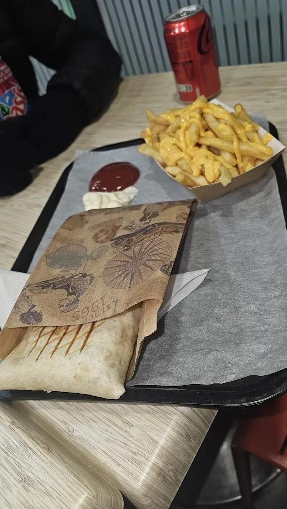 Kalthoum Amimi_Pizzeria DARCOM_Varreddes_review