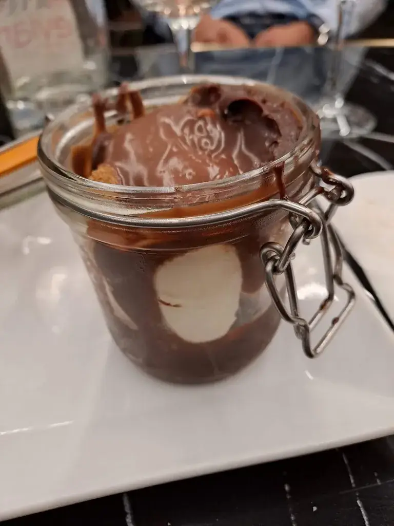 Le Vaujours_Vaujours_slider_image_3