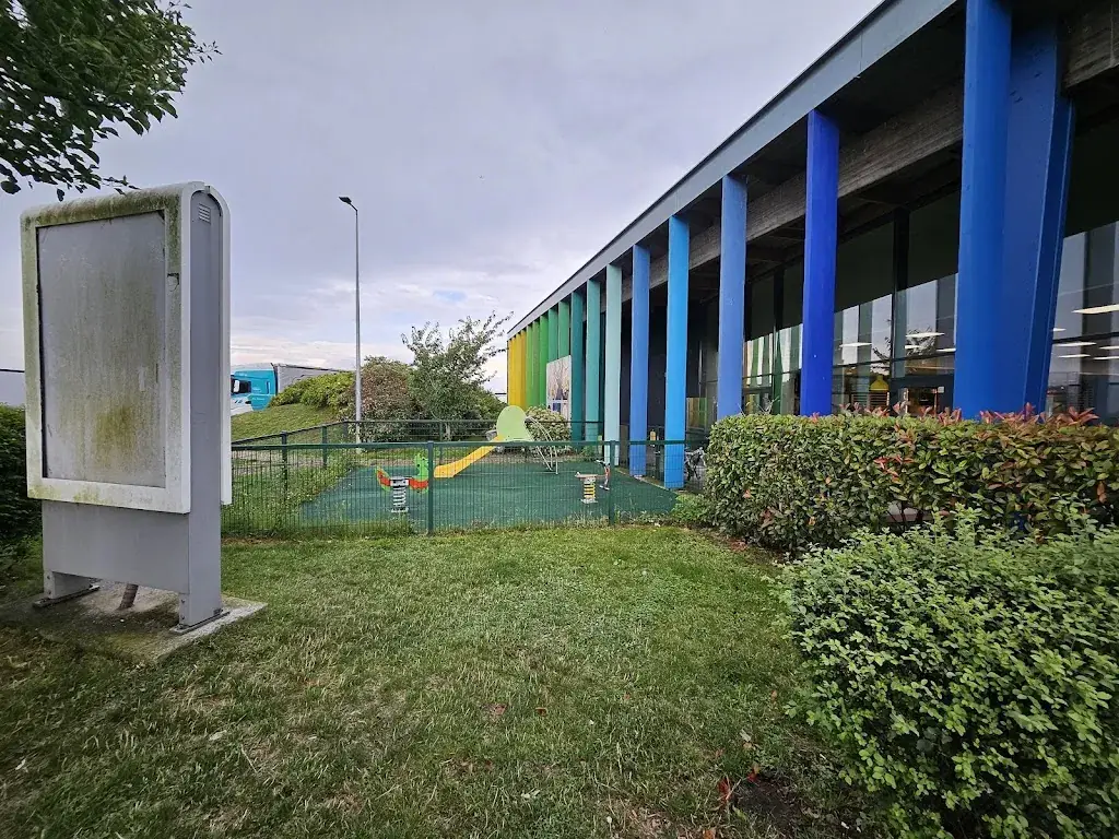 Aire de Vémars Est_Vémars_slider_image_3