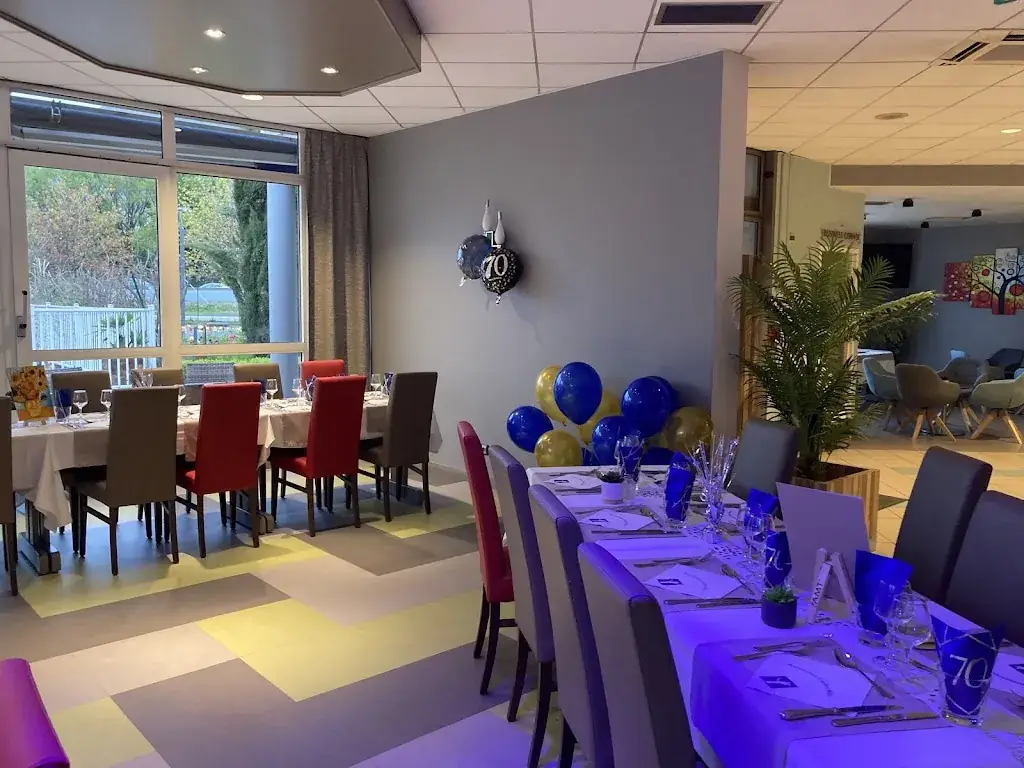 L'Arbre Bleu_Fontanil-Cornillon_slider_image_3