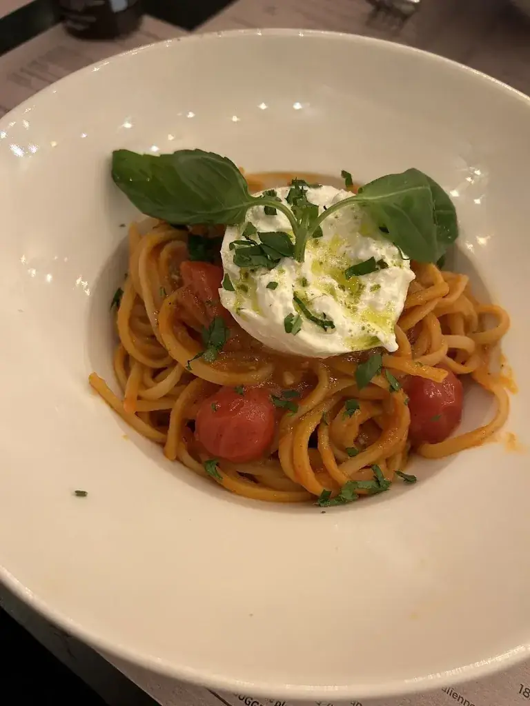 Nadya Knyazeva_La Bottega Pinseria_Vaux-sur-Seine_review