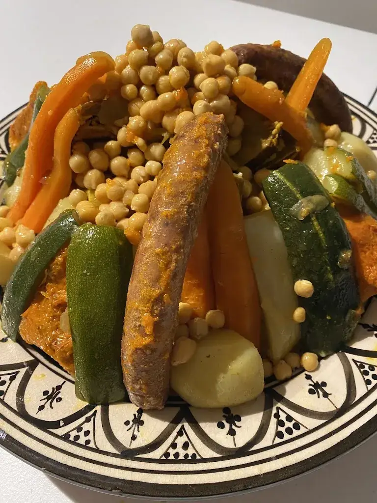 Chez Hamada vente de plat de cuisine marocaine à emporté sur Vernou la celle restaurant in Vernou-la-Celle-sur-Seine