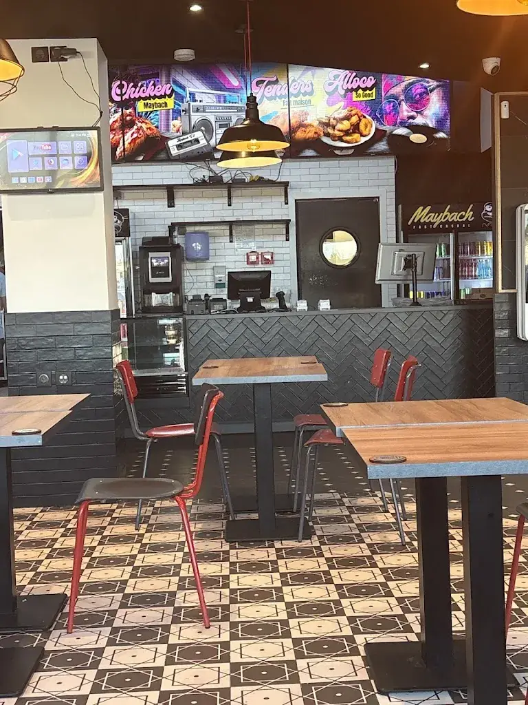 Maybach - Fast casual restaurant in Trappes