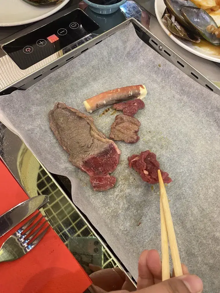 Ann Reyes_WOK SUN SEVRAN - Buffet à volonté_Sevran_review