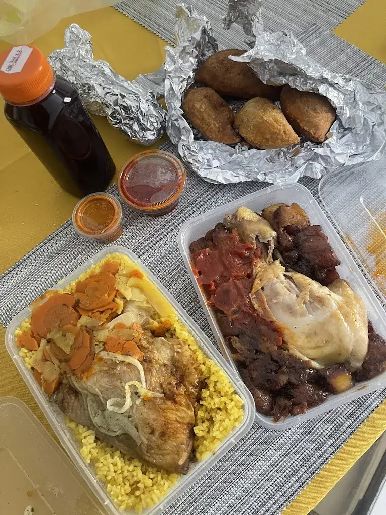 Emeline Niverly_La cantine de Kayes_Sevran_review