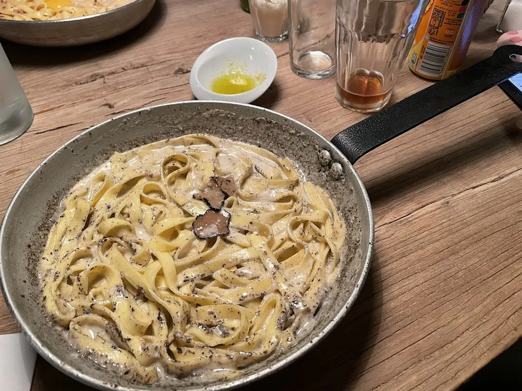 Daniella Bernasconi_Cristina Pâtes et Pizza_Sevran_review