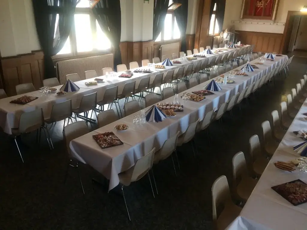 Café-Restaurant Le Cercle_Vuisternens-d/Romont_slider_image_1