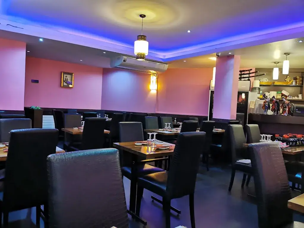 Sakura_Villemoisson-sur-Orge_slider_image_1