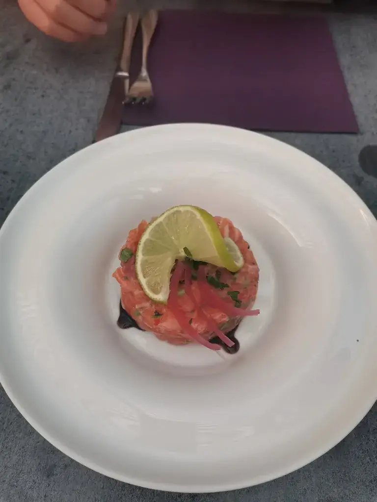 Karlie Megay_The Station House_Villard-Bonnot_Bewertung