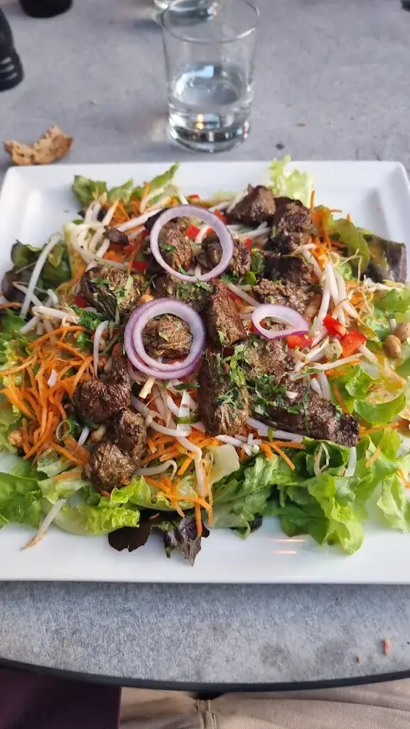 Rémi ADISSON_The Station House_Villard-Bonnot_Bewertung