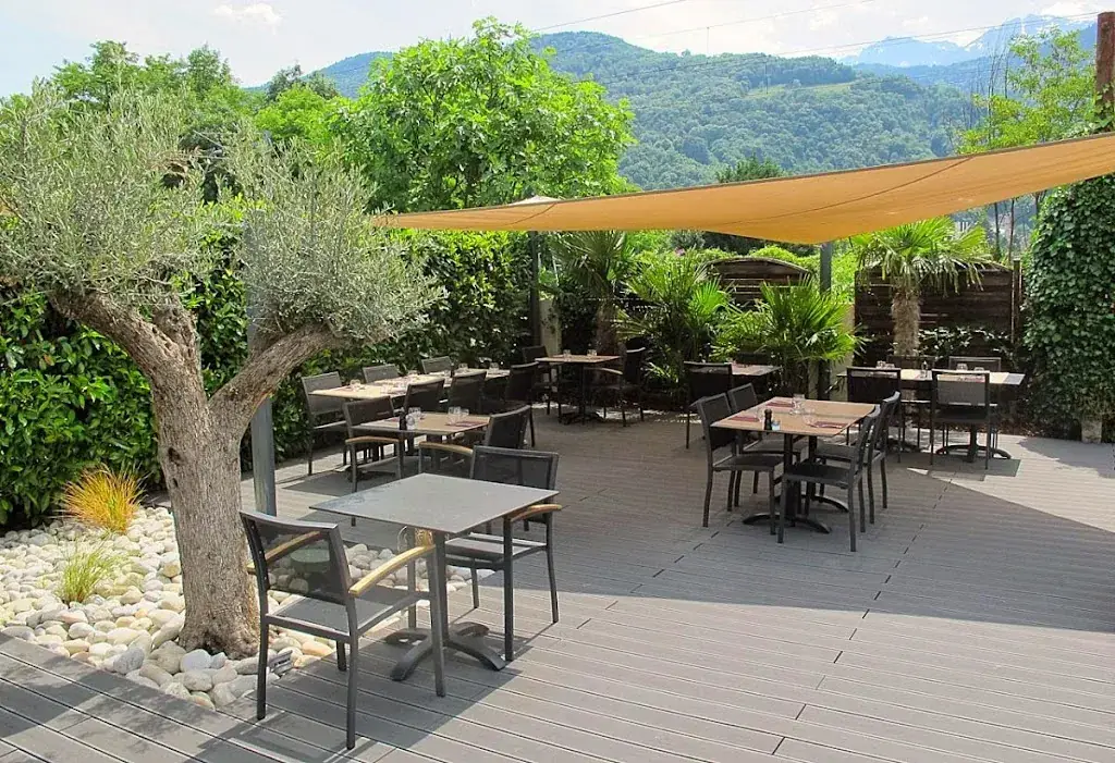 The Station House Restaurant in Villard-Bonnot