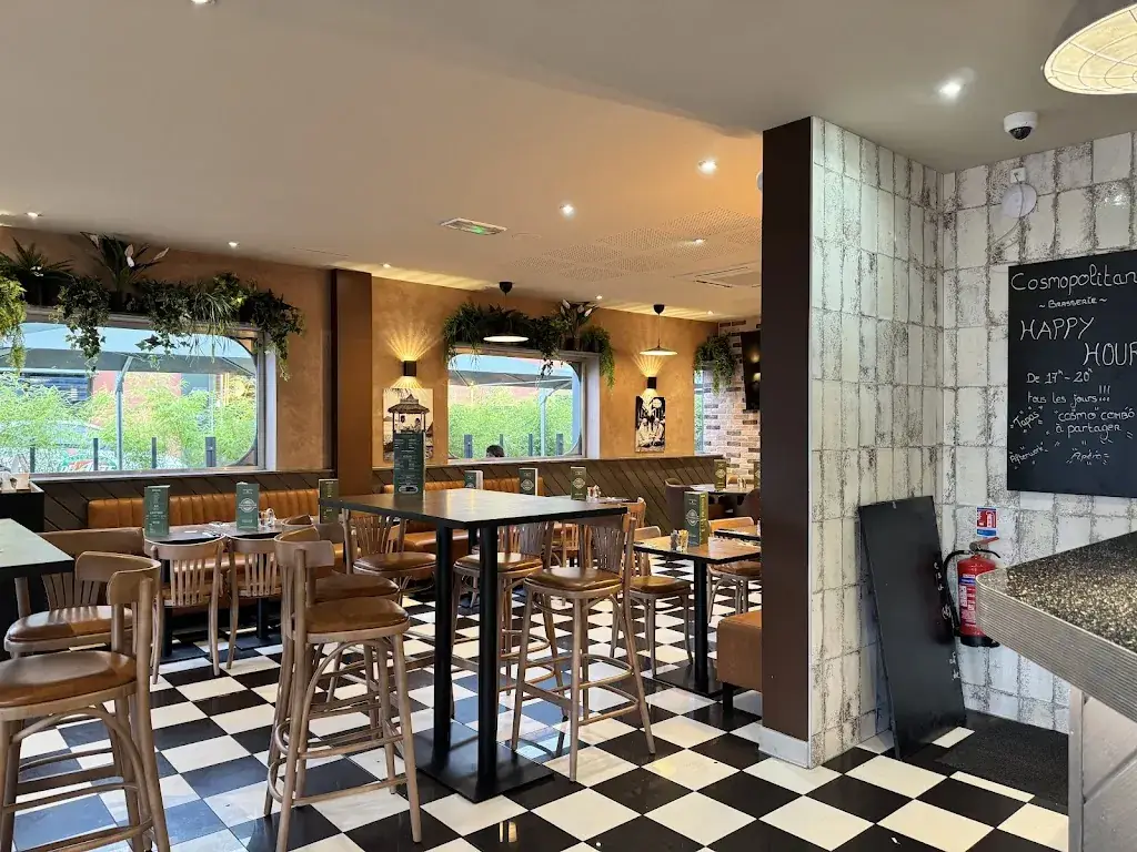 Brasserie Cosmopolitan Melun_Vert-Saint-Denis_slider_image_3