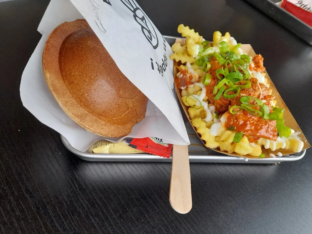 jancy thomas_UFO BEN’S - Fusion Korean Street Food_Vert-Saint-Denis_review