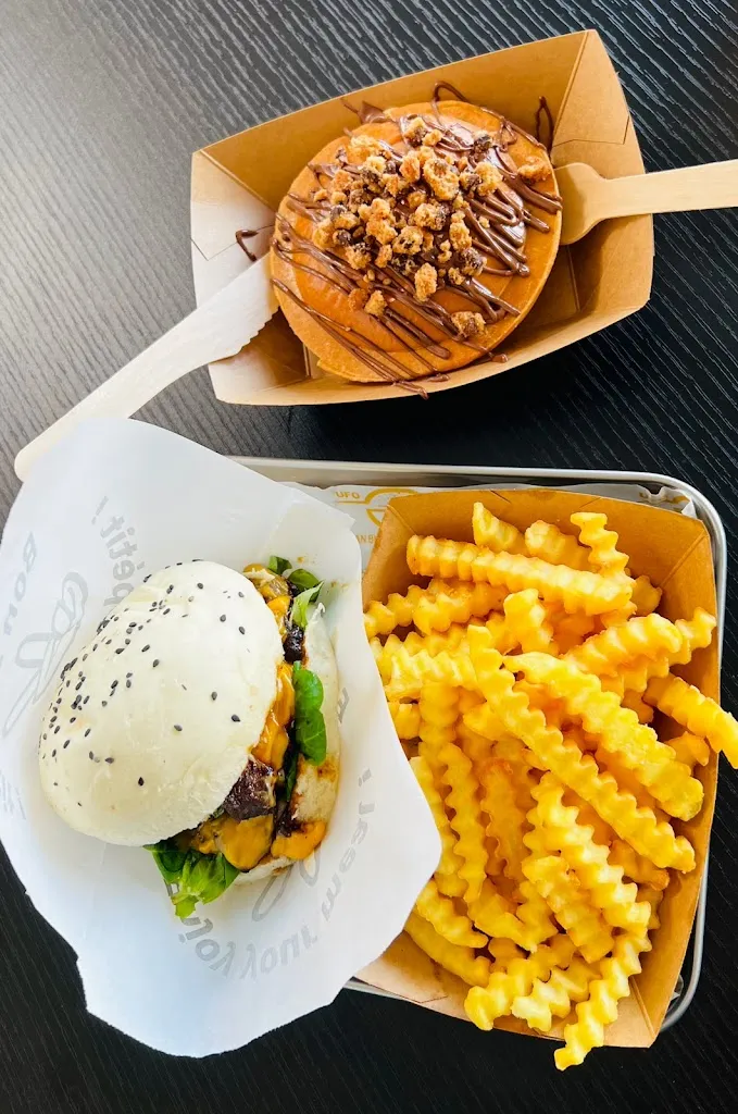 UFO BEN’S - Fusion Korean Street Food_Vert-Saint-Denis_slider_image_3