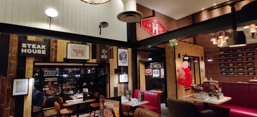 Phang sc_Hippopotamus Steakhouse_Villabé_review