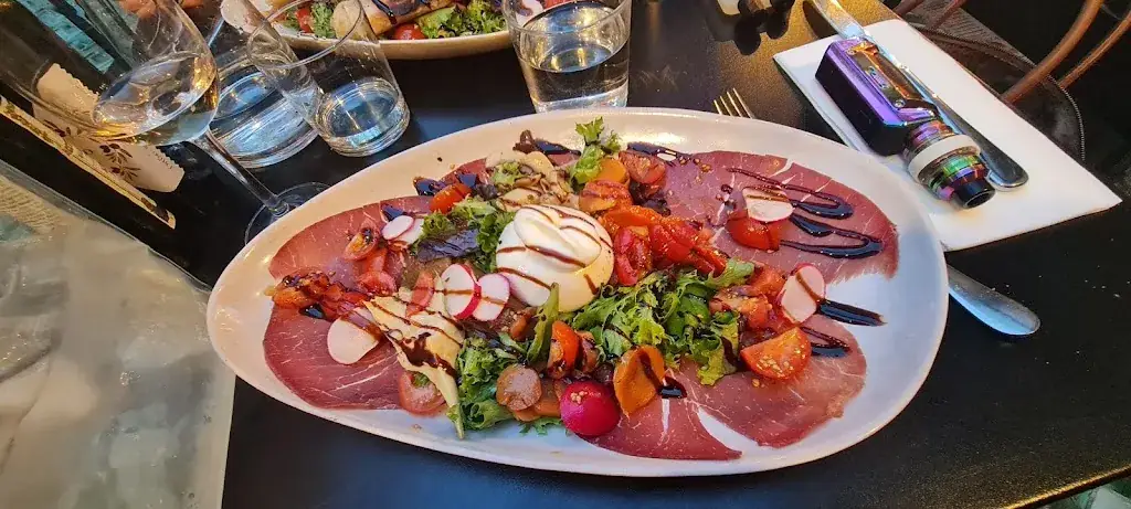 La Villa Vanves_Vanves_slider_image_3