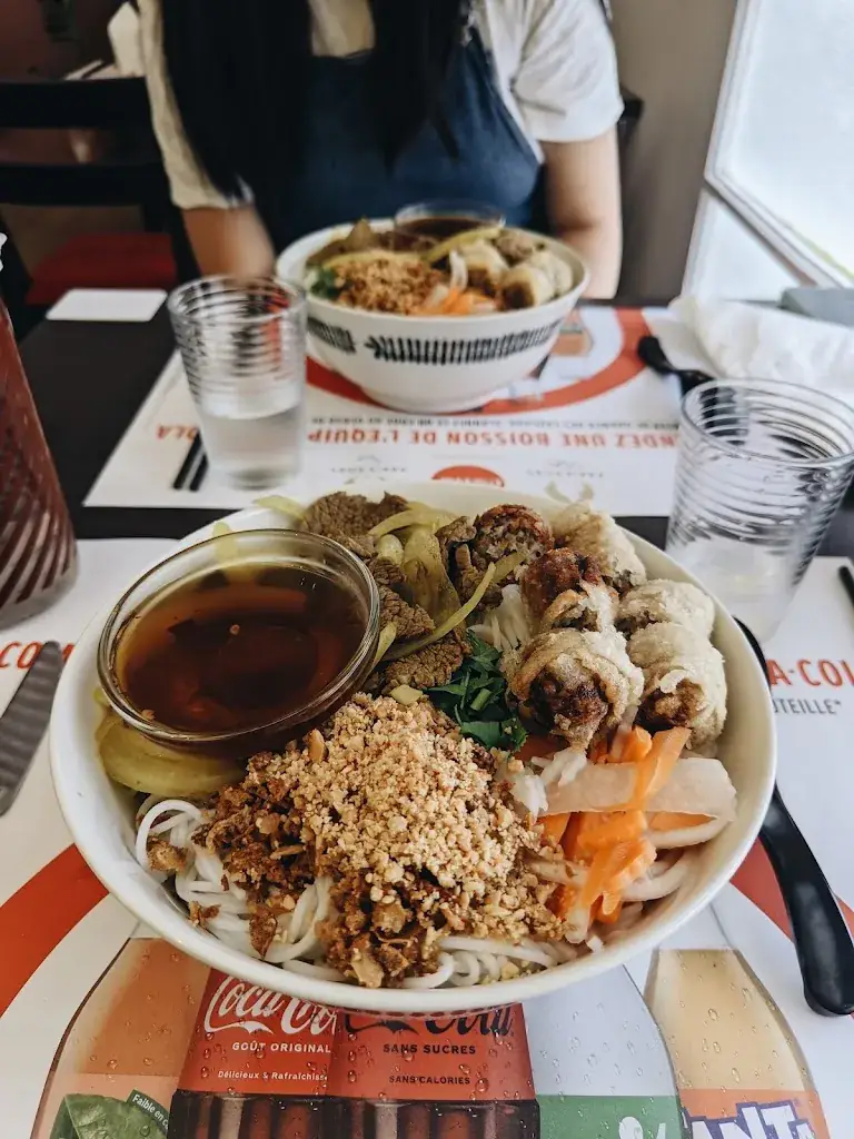 Anne-Marie Inthavong_Pot o pho_Vanves_review