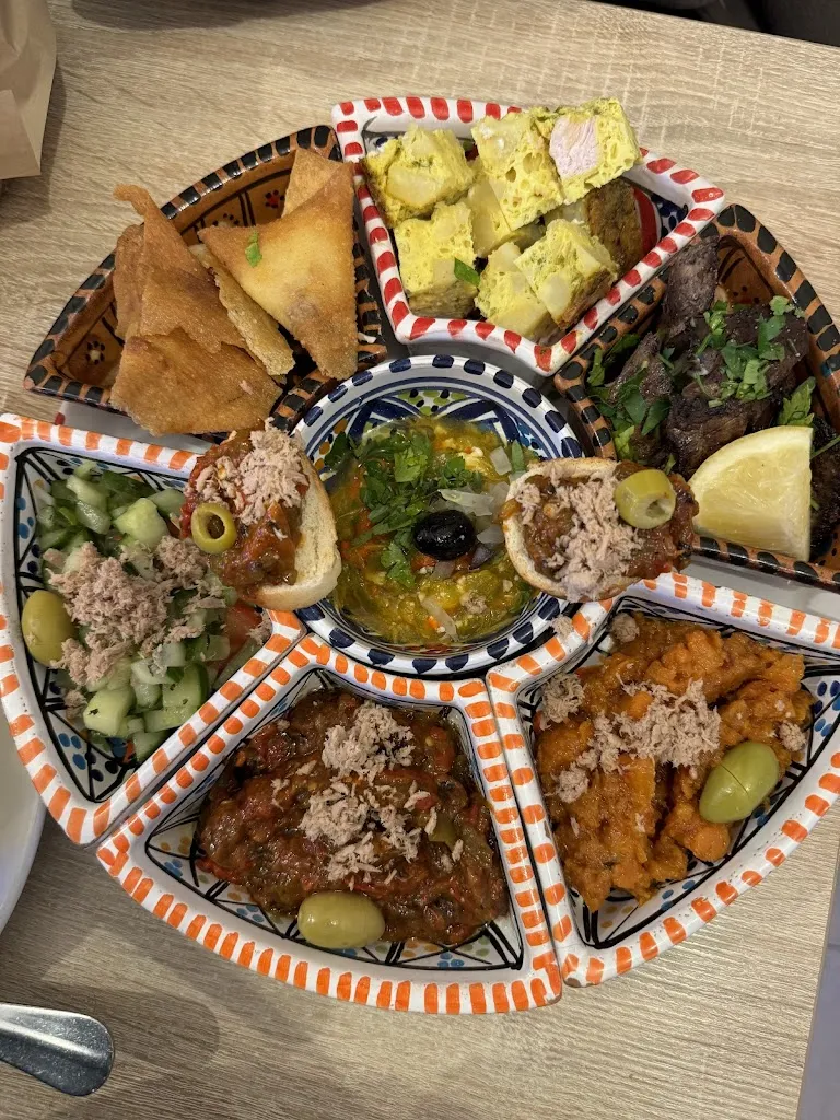 Sreeram N R_Tunisian Canteen_Vanves_recensione