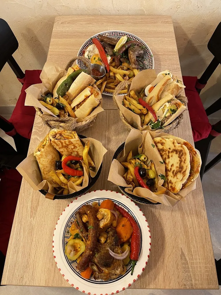 Tunisian Canteen_Vanves_slider_image_3