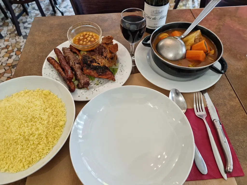 Au café sympa_Vanves_slider_image_2