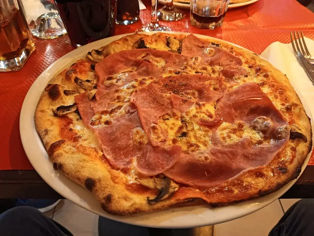 Taormina Pizzeria_Vanves_slider_image_3