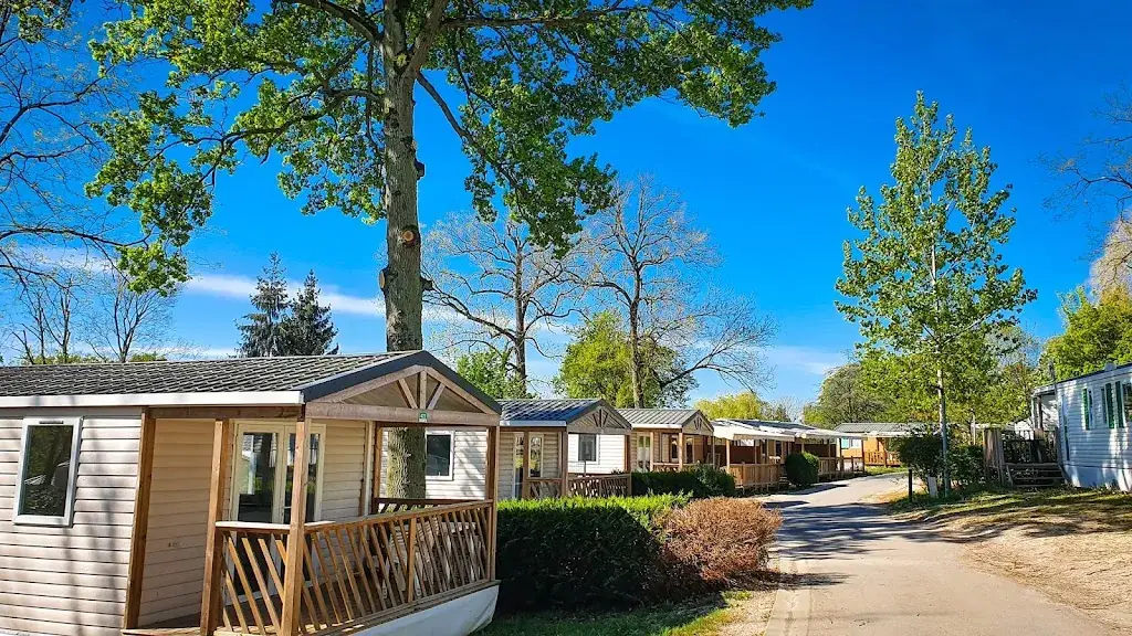 Camping Club Le Parc de Paris_Villevaudé_slider_image_1