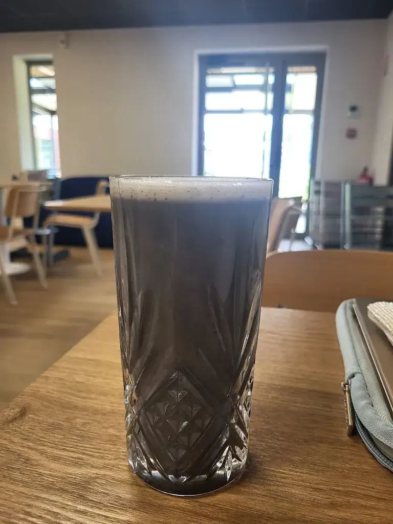 Anaïs Putti García_Pierre Papier Ciseaux_Thoiry_review