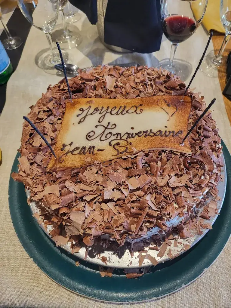 Marina Azizian - BIRBAUM_Bois Joly_Crozet_review