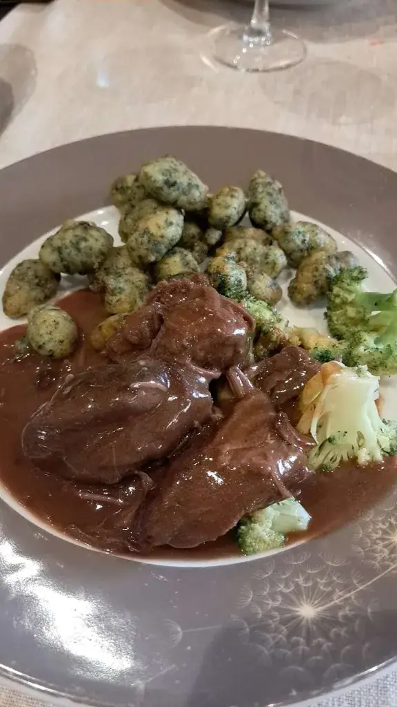 Adri Aticcc _Bois Joly_Crozet_review