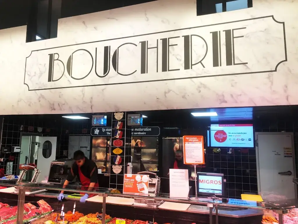 Hyper U Boucherie restaurant in Thoiry