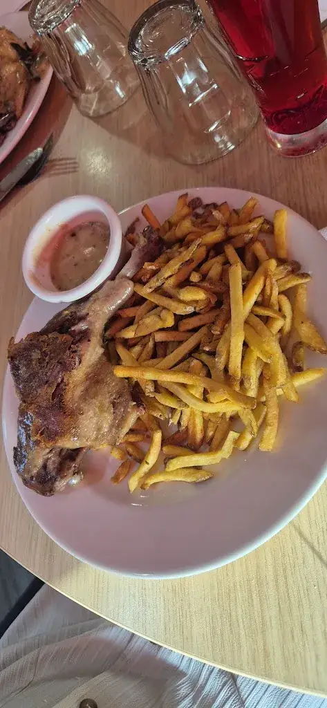 Arnaud Dissoubray_Au Bouillon_Villejust_review