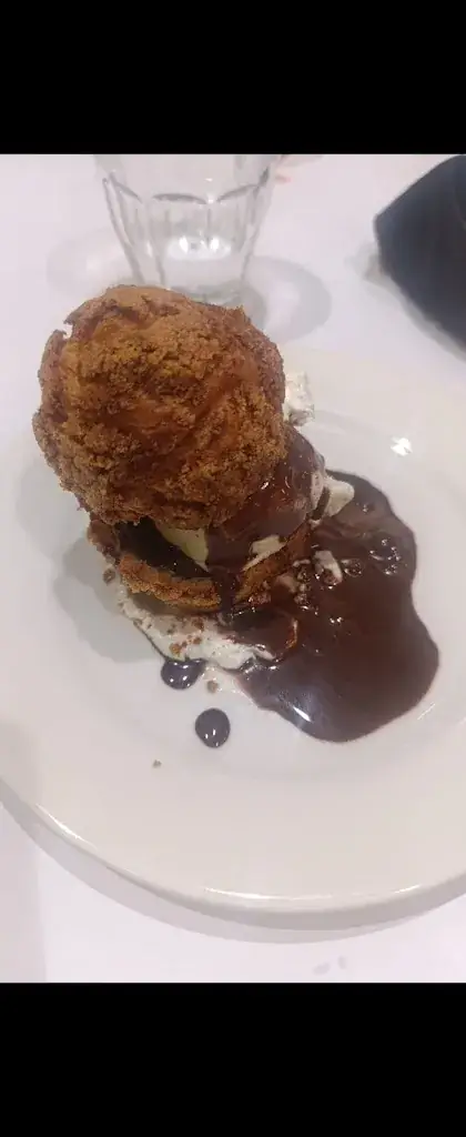 Alexandre szymbergstein_Au Bouillon_Villejust_review