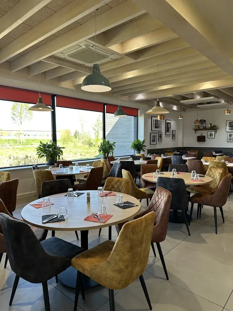 Au Bouillon ristorante a Villejust