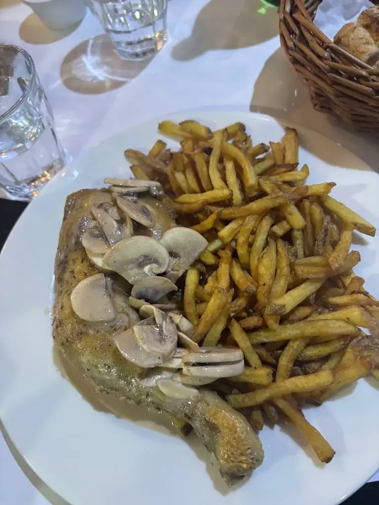 Au Bouillon_Villejust_slider_image_2