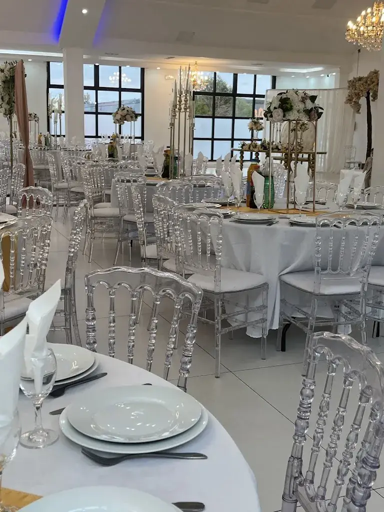 Le Cristal_Villiers-le-Bel_slider_image_3