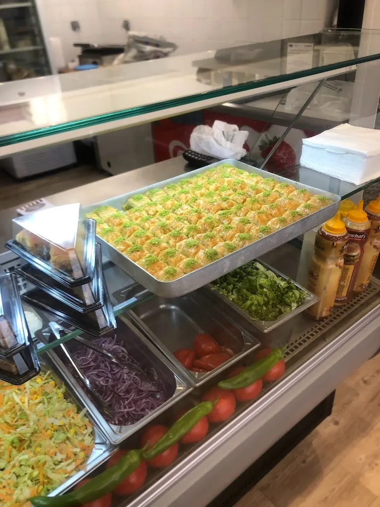 Délice E.K_Villiers-Saint-Georges_slider_image_2