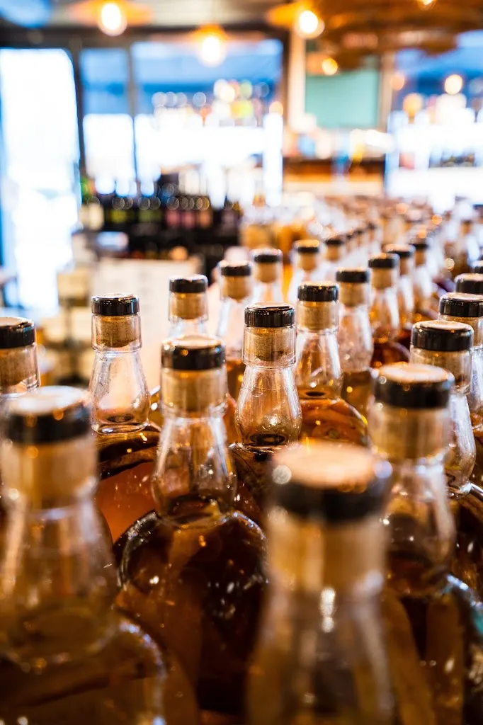 La Cave By Moretti - Cave à vin & Aperitivo - Villiers-Saint-Frédéric_Villiers-Saint-Frédéric_slider_image_3