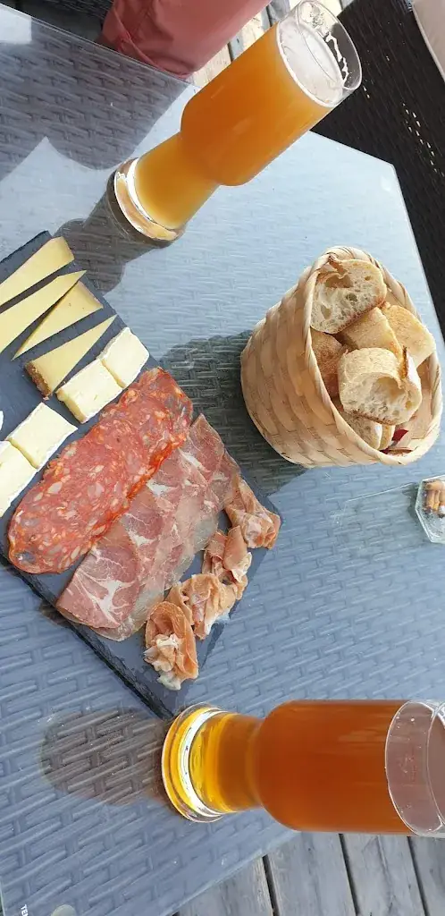 Menu_Les Guinguettes de Villiers par Brasserie La Voisine_Villiers-Saint-Frédéric_immagine_1