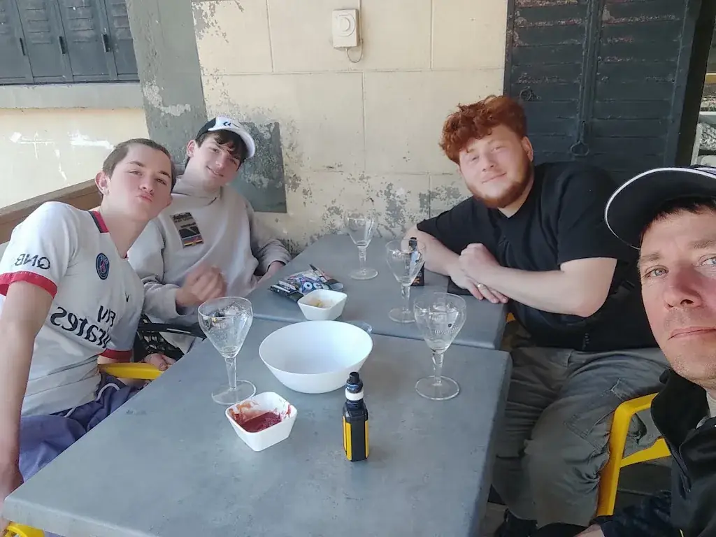 Julien Pouvreau_Restaurant et Hébergements le Saphir_Gelles_review