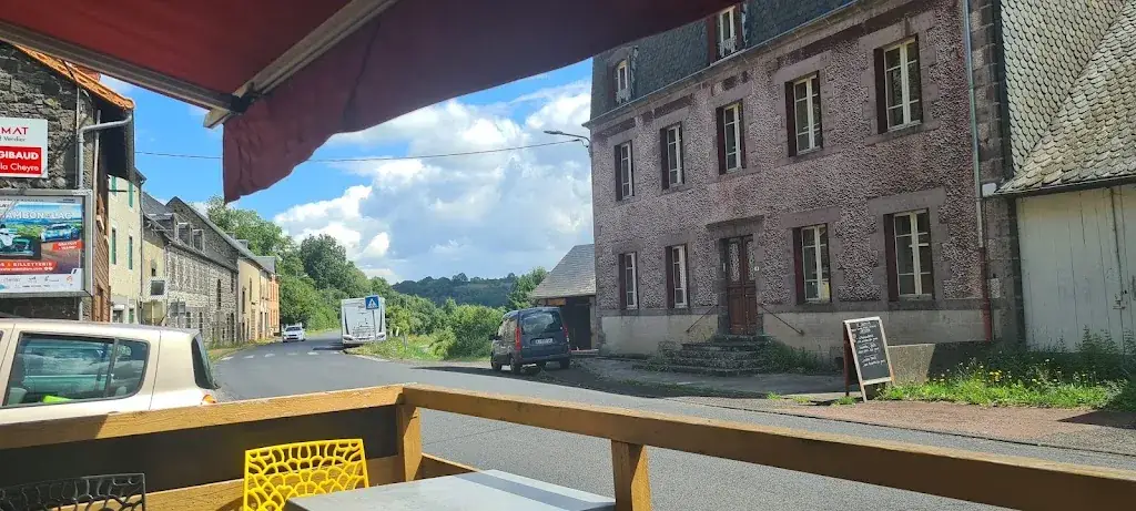 Restaurant et Hébergements le Saphir_Gelles_slider_image_3