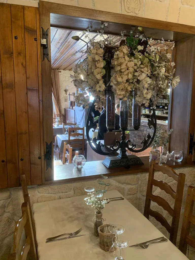 Lapa S_Le Petit Chalet_Villeparisis_review