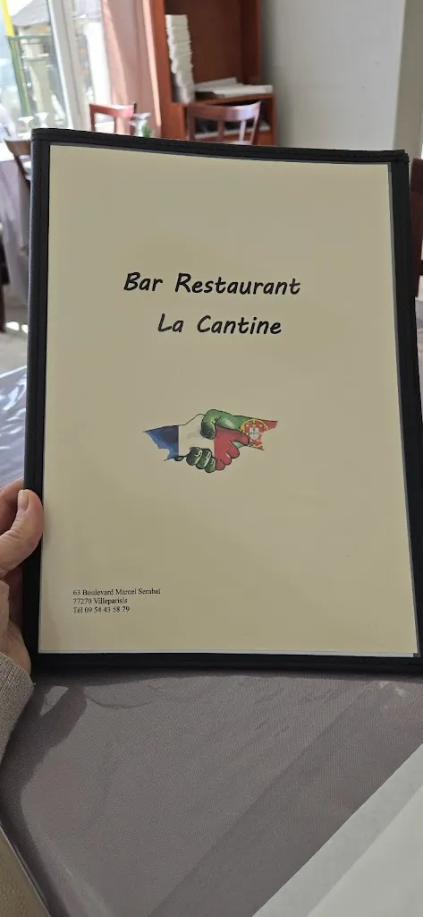 Fatiti dacruz_La Cantine_Villeparisis_reseña