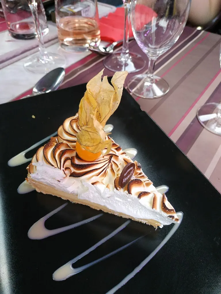 Edouard DUMERIL _ALYSON Kfé Restaurant Voisins Le Bretonneux_Voisins-le-Bretonneux_review